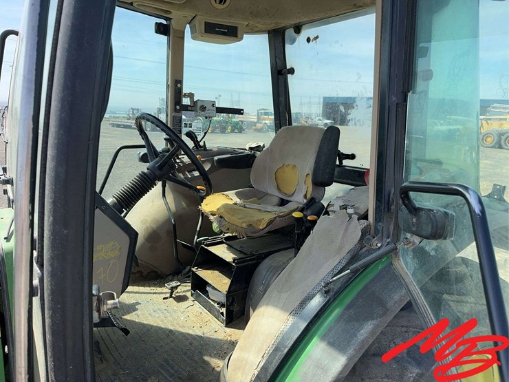 2003-john-deere-5520-image-24