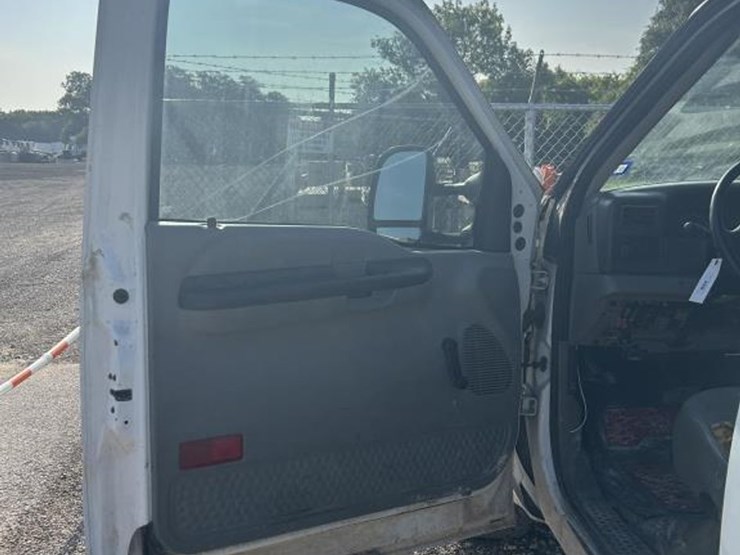2002-ford-f250-image-12