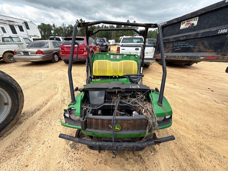 john-deere-gator-image-6