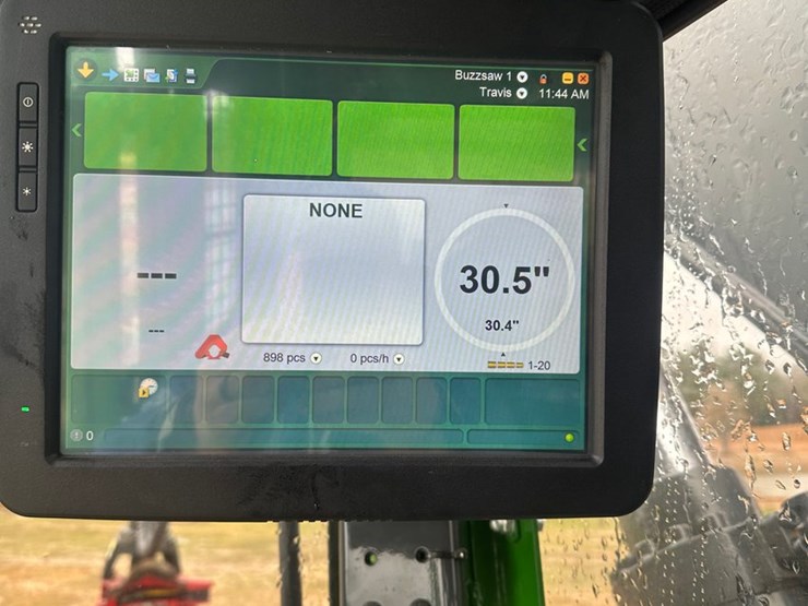 2025-deere-2654g-image-8