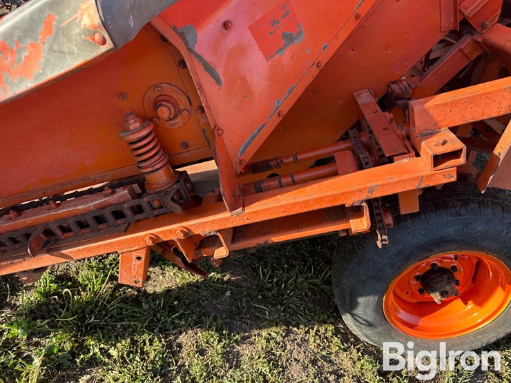 allis-chalmers-66-image-15