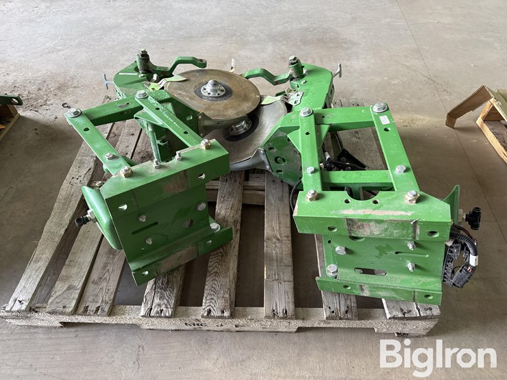 john-deere-planter-row-unit-assemblies-image-6