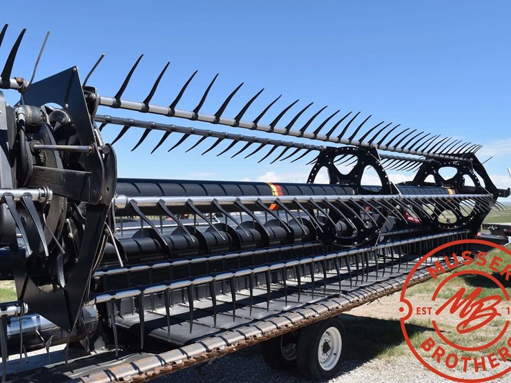 2009-case-ih-2152-image-18