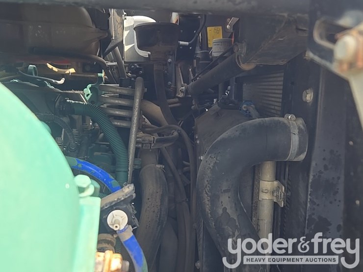 2020-volvo-a25g-image-36