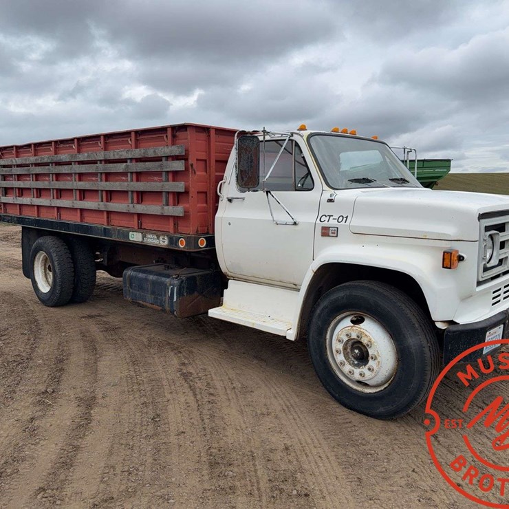 1982 GMC 7000