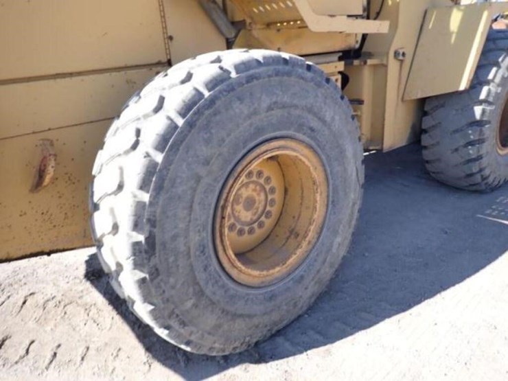1995-deere-544g-image-41