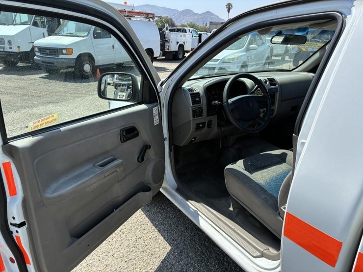 2008-chevrolet-colorado-image-13