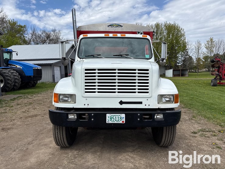 1994-international-4900-image-2