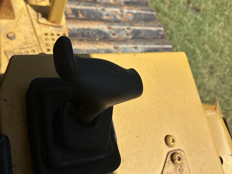 2000-caterpillar-d5m-lgp-image-16