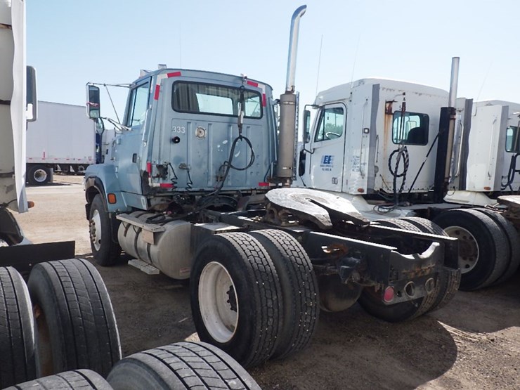 1992-ford-l9000-image-9