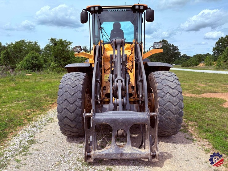 2019-volvo-l70h-image-9