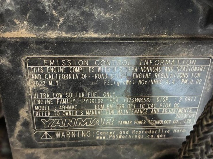 2023-deere-317g-image-19