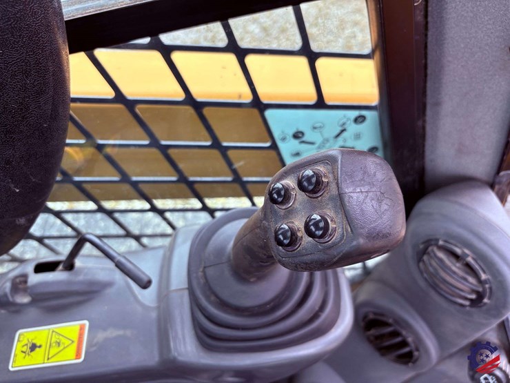 2018-cat-259-skid-steer-image-62