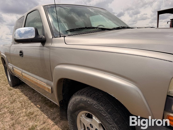 2000-chevrolet-silverado-1500-lt-image-13