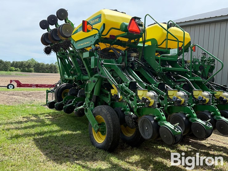 2013-john-deere-1790-ccs-image-7