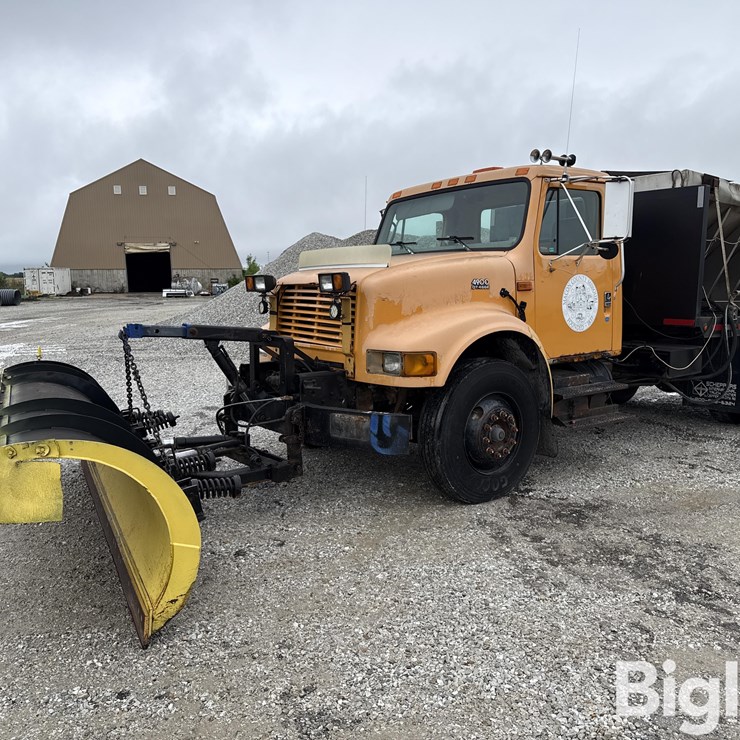 2000 INTERNATIONAL 4900