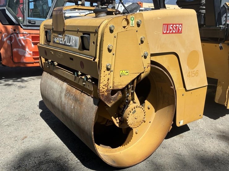 2009-caterpillar-cb-434d-image-8