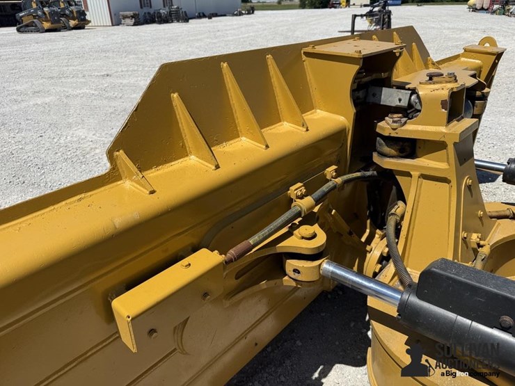 2021-caterpillar-d5-lgp-image-14