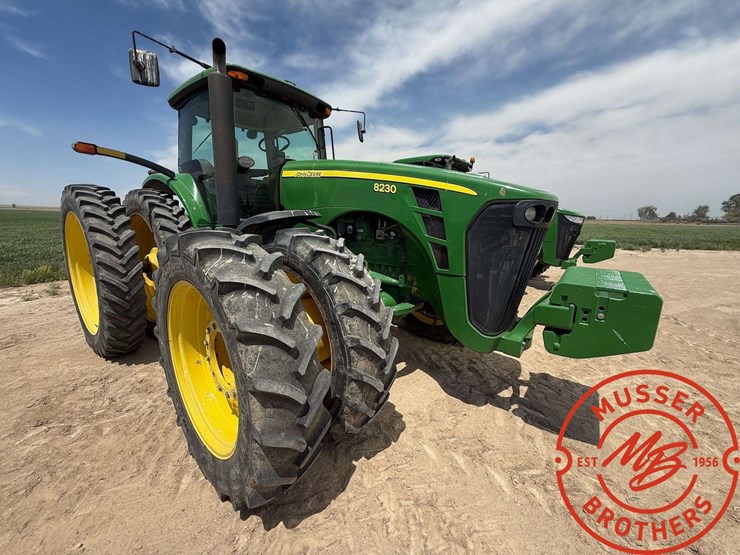 2008-john-deere-8230-image-1