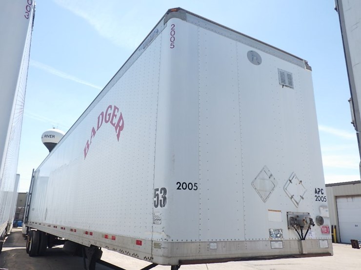 2005-great-dane-van-image-2