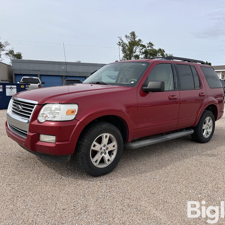 2010 FORD EXPLORER XLT