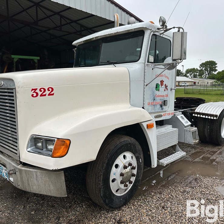 1997 FREIGHTLINER FLD120