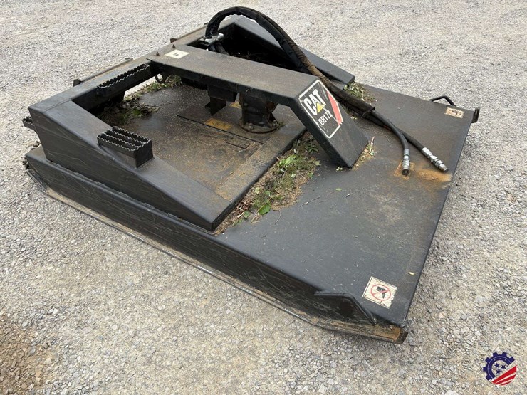 cat-br172-72"-brush-cutter-attachment-image-9