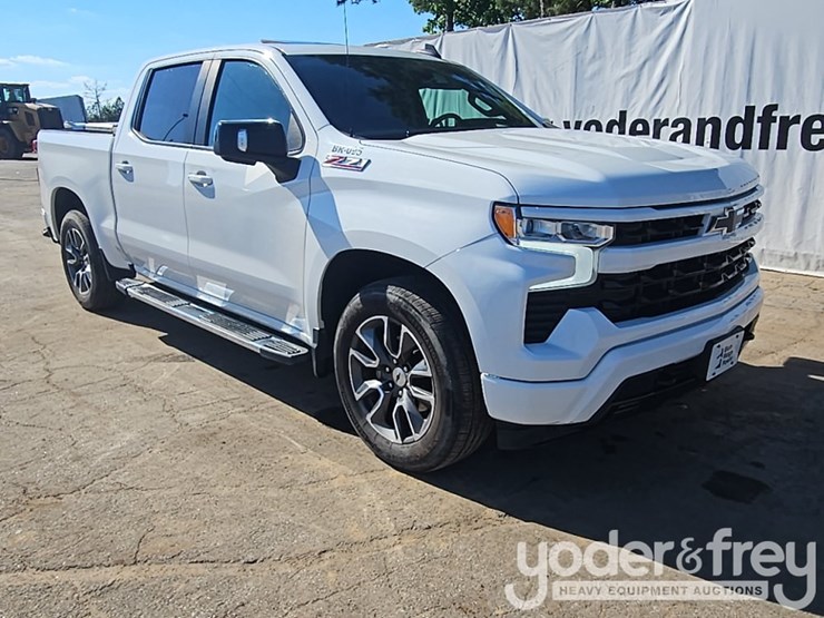 2022-chevrolet-1500-image-7
