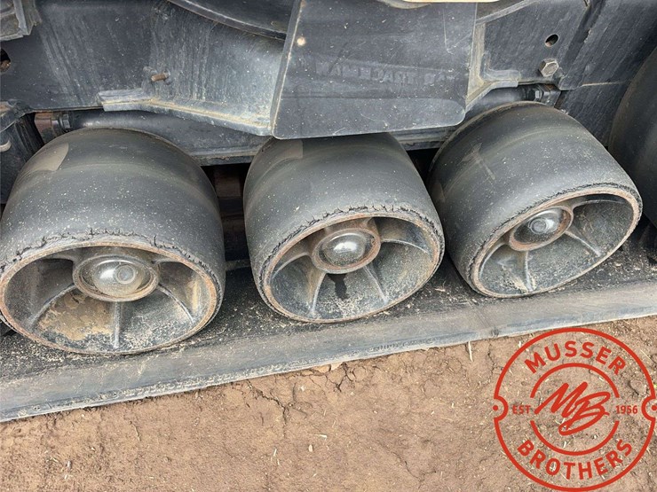 2014-case-ih-550-image-36