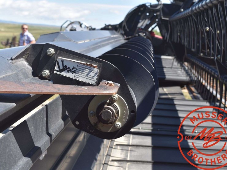 2009-case-ih-2152-image-27
