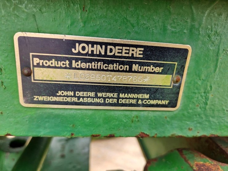 john-deere-2950-image-50