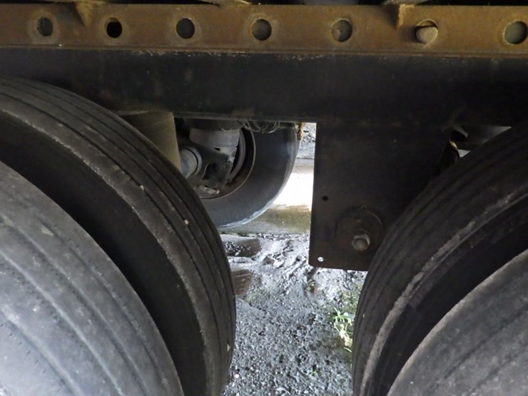 2005-utility-4000d-x-image-25