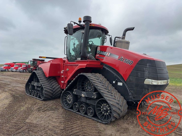 2016-case-ih-2016-image-1