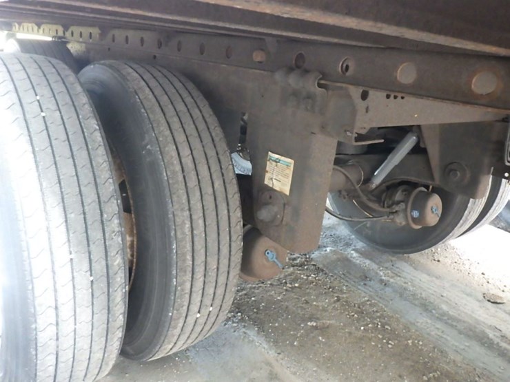 2005-utility-4000d-x-image-12