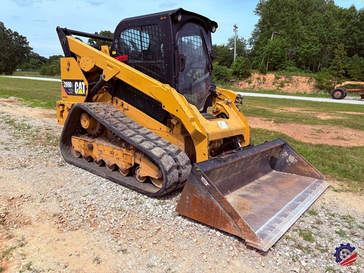 2018-caterpillar-299d2-xhp-image-8