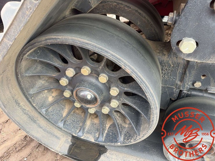 2016-case-ih-2016-image-16