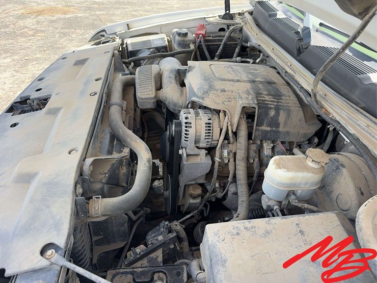 2010-chevrolet-silverado-1500-image-22