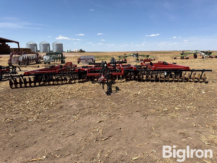 2014-case-ih-370-image-2