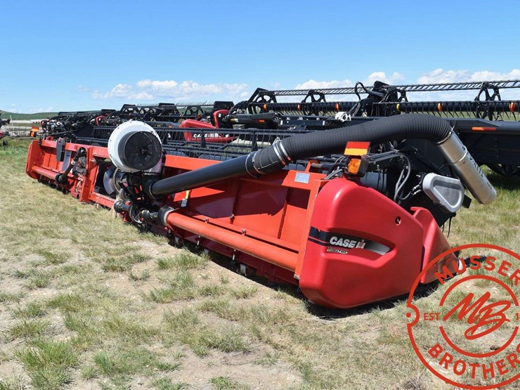 2012-case-ih-3020-image-11