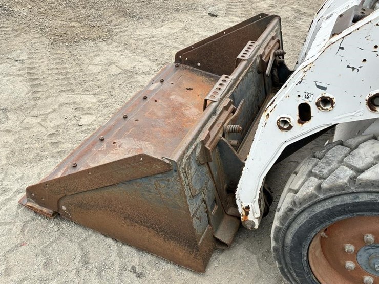 2008-bobcat-s150-image-9