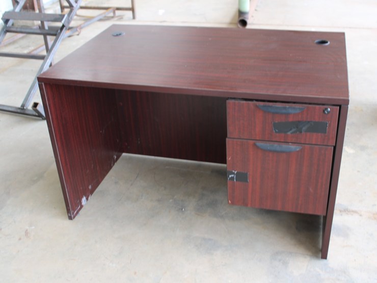 #1054-•-office-furniture-image-7