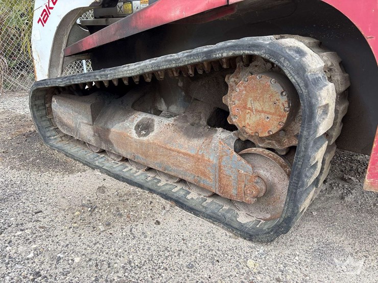 2009-takeuchi-tl250-image-27