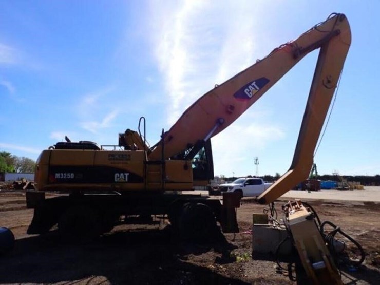 2008-caterpillar-m325d-mh-image-3