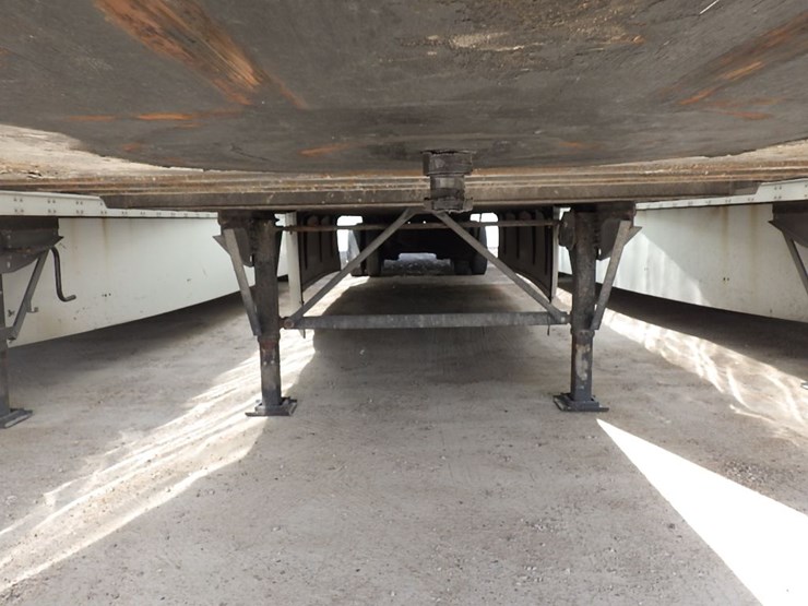 2021-stoughton-van-image-3