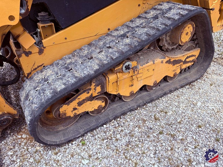 2020-caterpillar-259d3-image-10