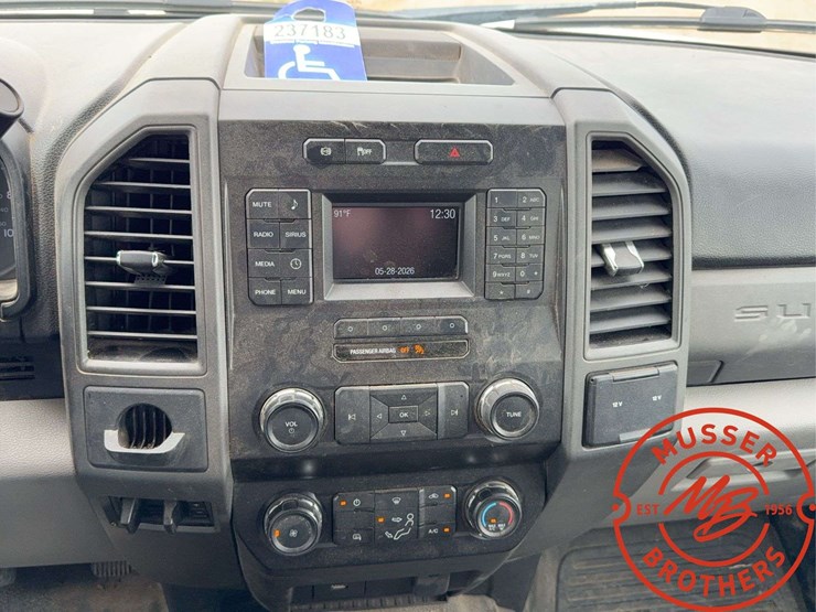 2019-ford-f350-image-25