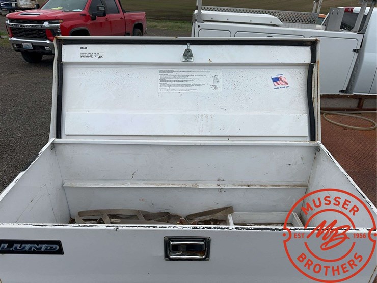 2000-chevrolet-k3500-image-34