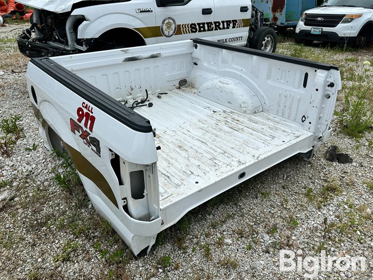 2020-ford-f150-xl-image-12