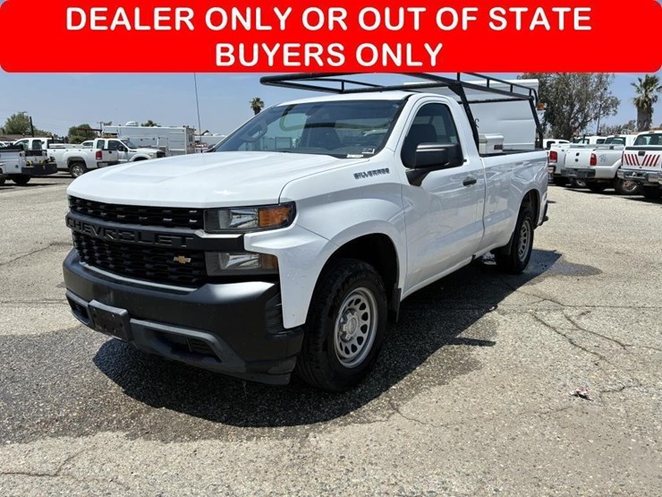 2020-chevrolet-1500-image-1