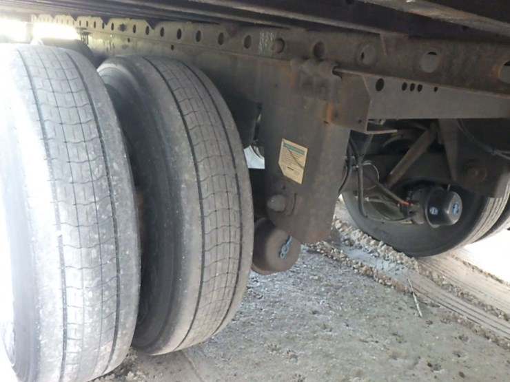 2005-utility-4000d-x-image-10